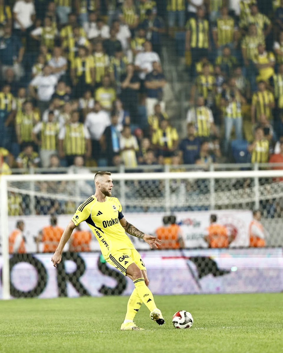 💛💙 <a href="/Fenerbahce/">Fenerbahçe SK</a>