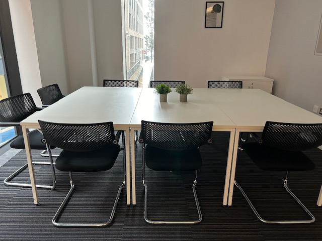 September is viewed as the month for new starts - autumn starts, the new academic year starts, staff start to return to the workplace after summer breaks often with new aims like start to get fitter or healthier. Is it time to start on  updating your workspace?  #fitout #refurb