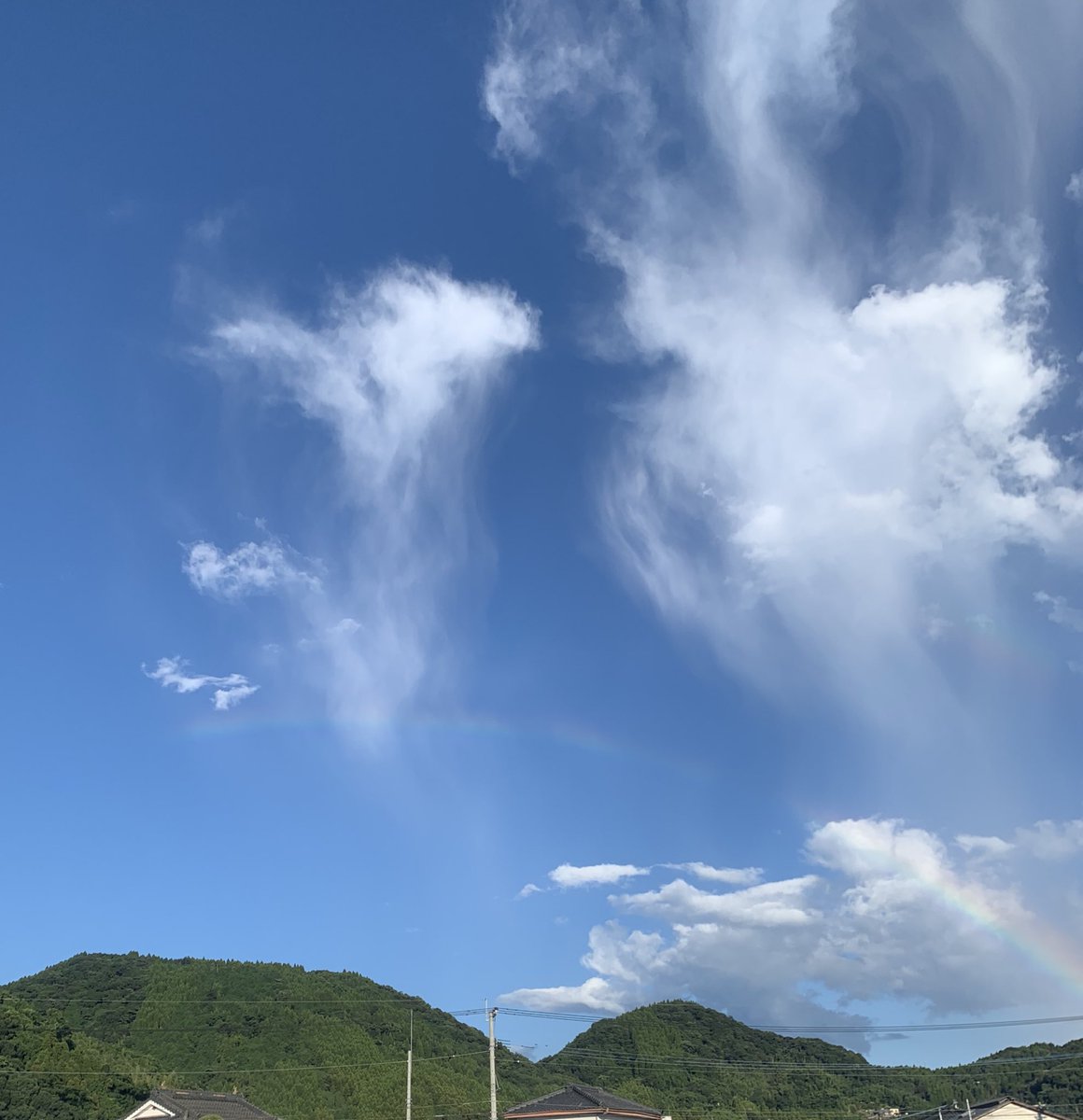 pegatan_0921's tweet photo. みることができてちょっと嬉しい虹 https://t.co/XWbKoHe0zQ