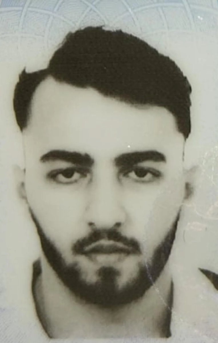 15 yaşında kızın ödevi olur , yeni yeni bıraktığı oyuncakları olur , annesi olur,aşık olduğu babası olur ama sevgilisi olamaz , olmamalı. Gece dışarı çıkmamalı, değil erkek arkadaşı komşuya dahi rahat gitmemeli. İşin özeti 15 yaşında kızın AİLESİ OLUR MEZARI DEĞİL