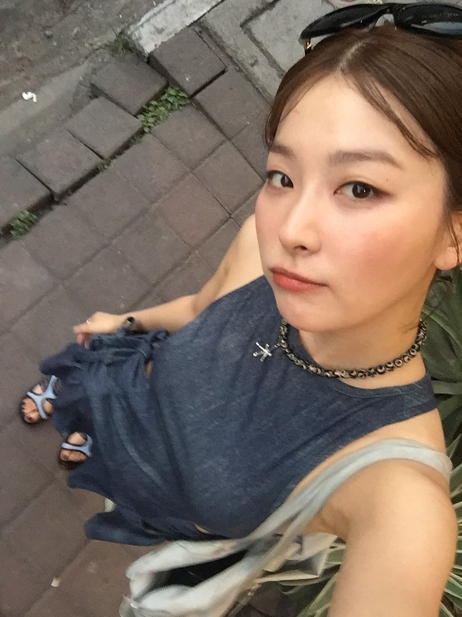 데이원 tweet media