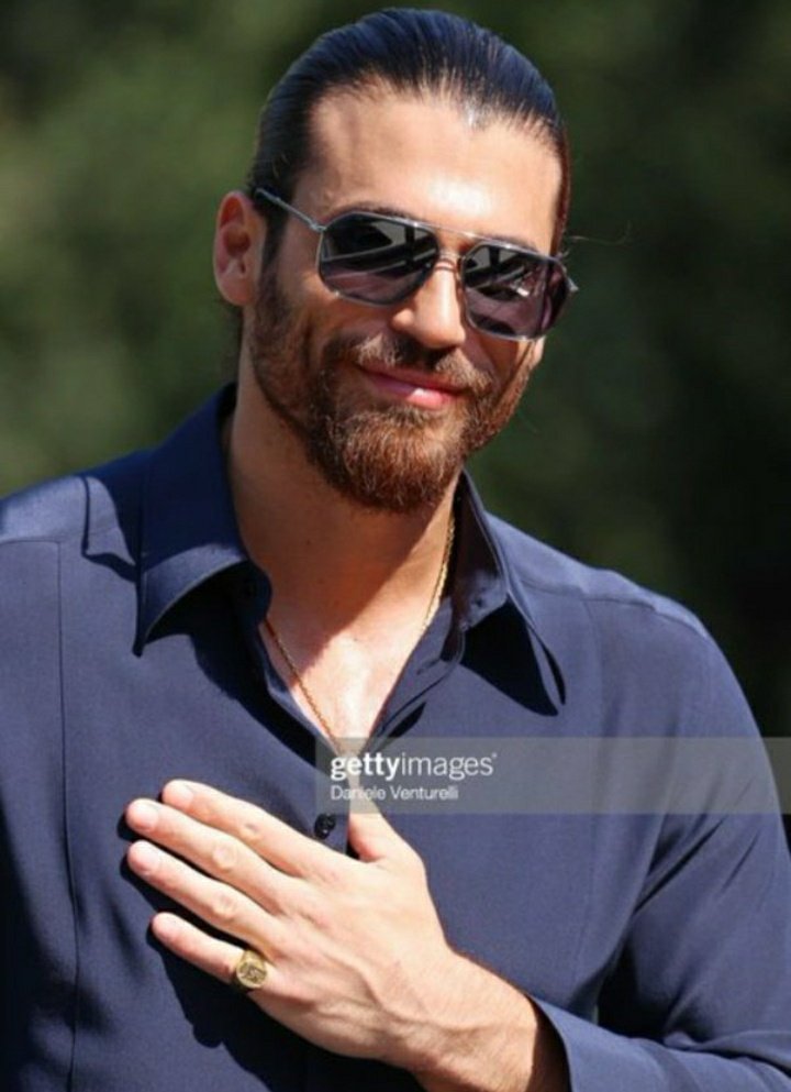 "You have learned the rules of the game. All you have to do is play better than anyone else"
*** Albert Einstein; ***

#CanYaman
#Sandokan