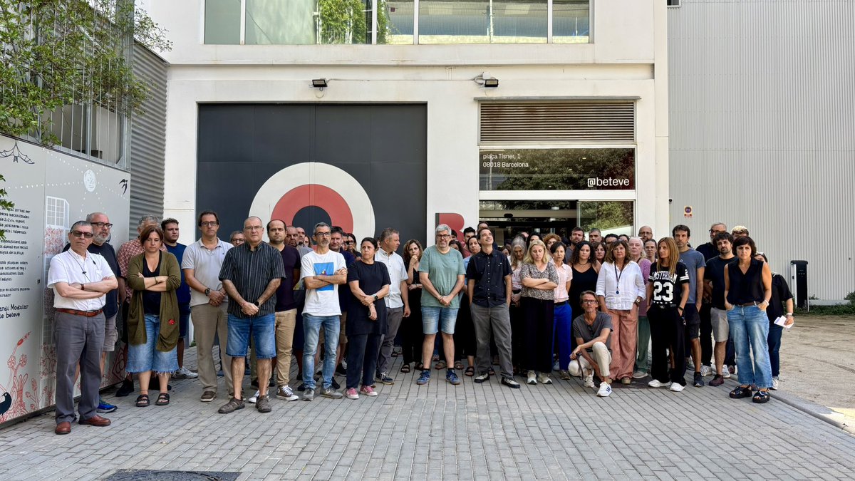 betevé s’uneix a la iniciativa global de Reporters Sense Fronteres per exigir la fi de la massacre de periodistes a Gaza per part de l’exèrcit d’Israel i l’accés de la premsa estrangera a la Franja

#ProtectJournalistsInGaza #LetReportersIntoGaza