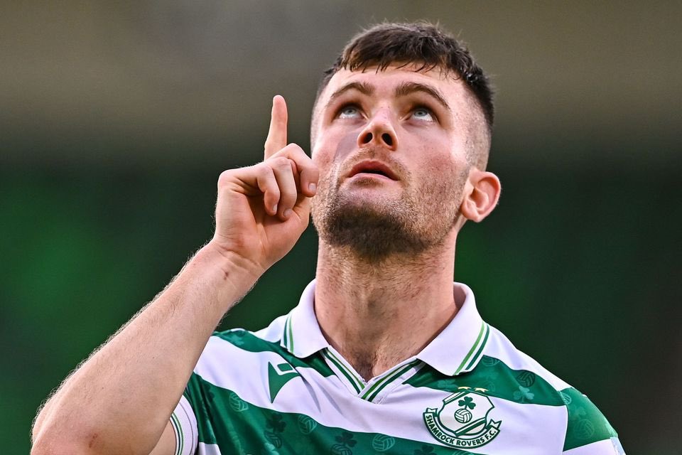 Less than 8 hours until the transfer window closes, if you could pick one signing for Lincoln who would it be? ✍️👀

#UTI