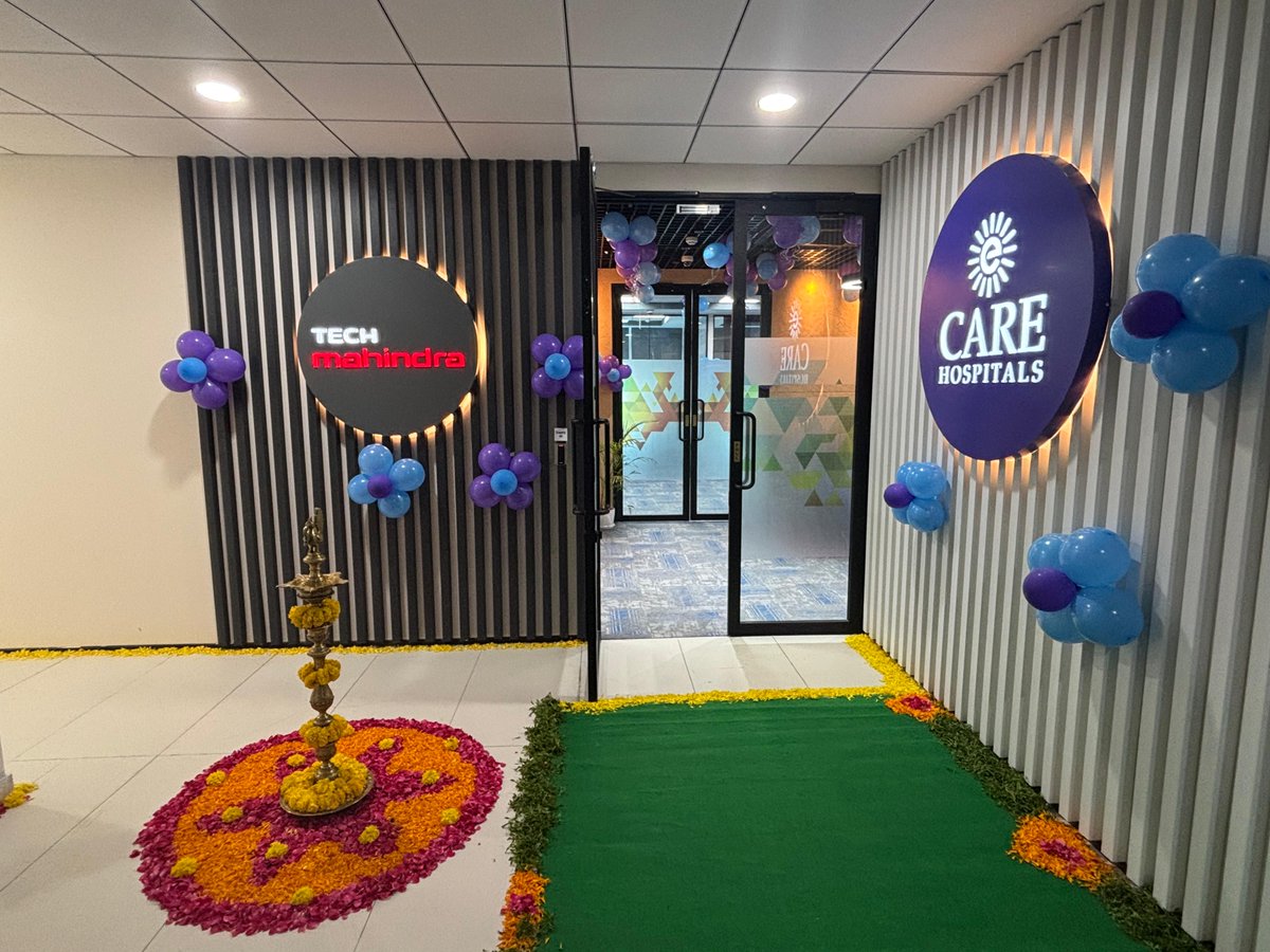 CareHospitalsIn's tweet image. #CAREHospitals, in partnership with #TechMahindra, has launched a 24x7 Patient Support Hub in Hyderabad—offering round-the-clock assistance for appointments, emergencies &amp;amp; follow-ups, where every call is answered with empathy and patients remain at the heart of care.