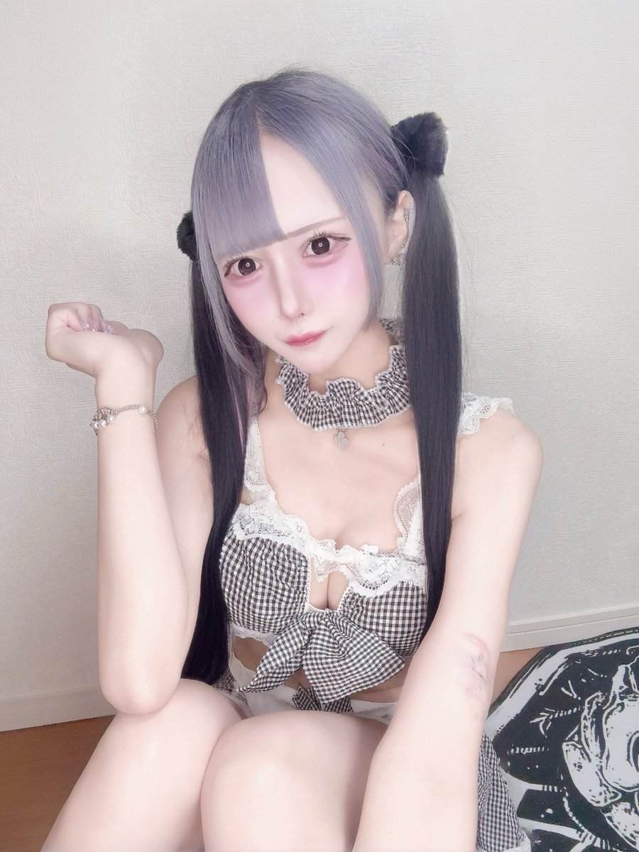 みんなに内緒にしよ？ミ^・x・^)☆