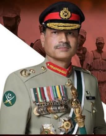 سید عاصم منیر 
قومی وحدت کی علامت 
#SoldierStatesman #paofc
مئی کا مہینہ تاریخ میں ایک نئے موڑ کے طور پر یاد رکھا جائے گا جب پاکستان نے بھارتی جارحیت کا جواب ناصرف بروقت جواب دیا بلکہ دشمن کو اس کی جارحانہ سوچ پر نظرثانی کرنے پر مجبور کر دیا۔ آپریشن بنیان مرصوص صرف ایک عسکری