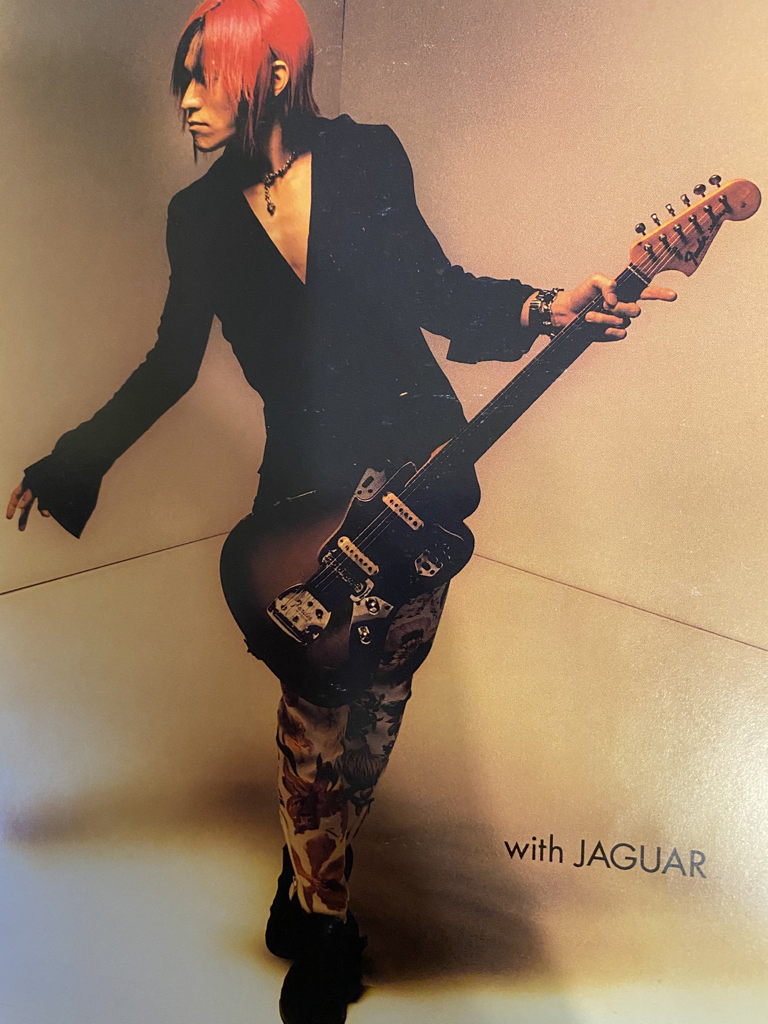 SUGIZO ロンT サイズ記載無し　LUNA SEA SUGIZO ロンT サイズ記載無し LUNA SEA LUNA SEA GOODS on X:
