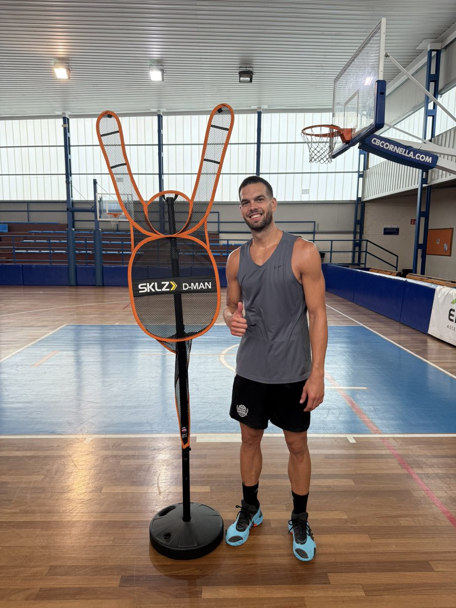 Mi nuevo compañero de pretemporada 🤝😂