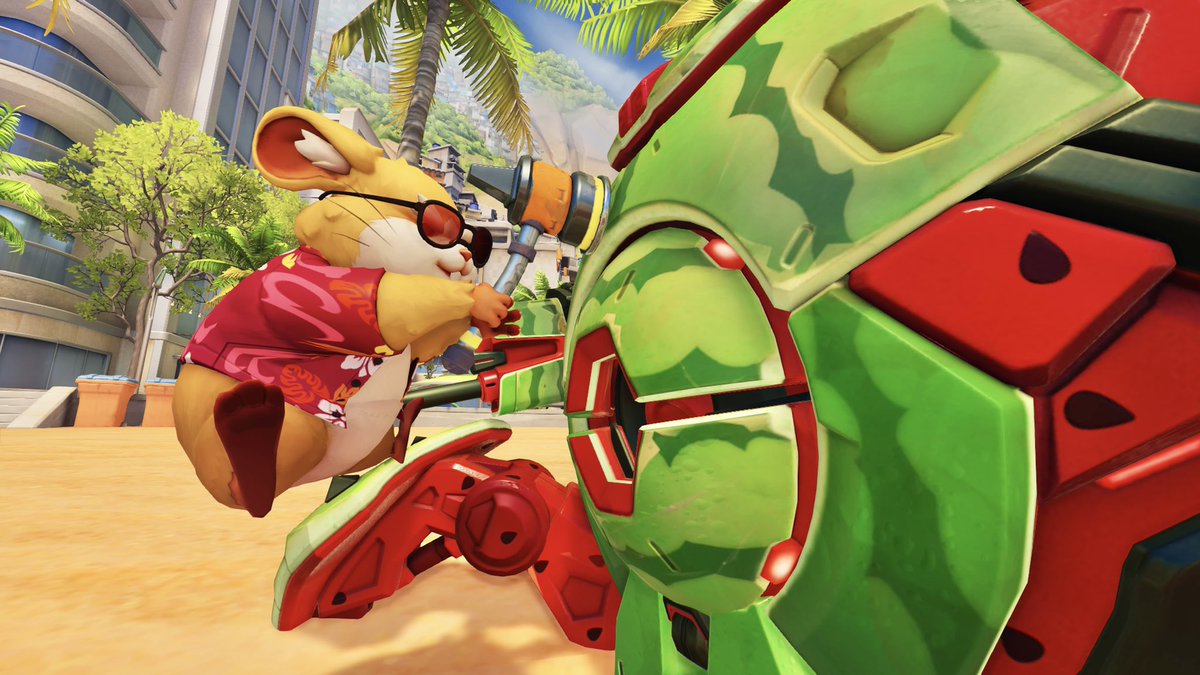 スイカ割りを楽しむハム🐹🍉