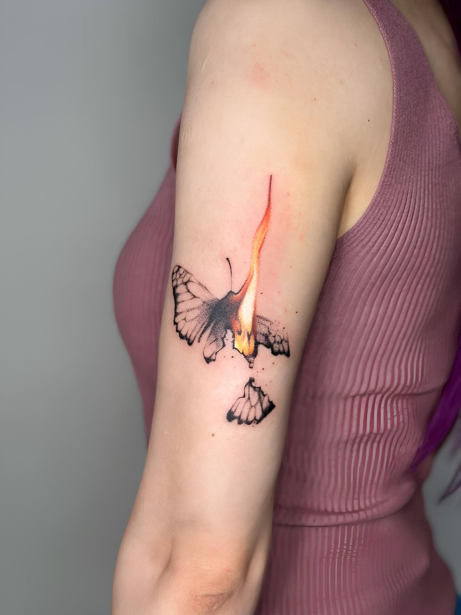 𝔹𝕦𝕣𝕟𝕚𝕟𝕘 𝔹𝕦𝕥𝕥𝕖𝕣𝕗𝕝𝕪 𝔸𝕣𝕞 𝕋𝕒𝕥𝕥𝕠𝕠

trendingtattoo.com/butterfly-tatt…

#butterflytattoo #burningtattoo #armtattoo #symbolictattoo #realistictattoo #Tattoo