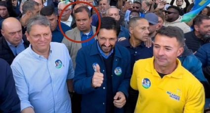 ThiagoResiste's tweet image. ATENÇÃO!! Este na foto é o braço direito de Tarcísio, chefe da sua segurança pessoal, e CHEFÃO DO PCC que abriu contas pra facção lavar bilhões em dinheiro!

No dia da eleição, Tarcísio acusou o BOULOS de ter ligação com PCC e a Carmen Lúcia permitiu!

TARCISIO É DO PCC!!