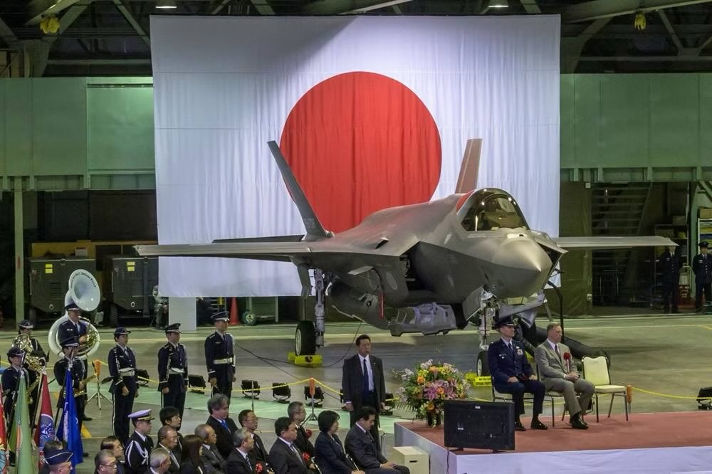 Japon: plus de F-35 et de KC-46A, avianews.ch/post/japon-plu…