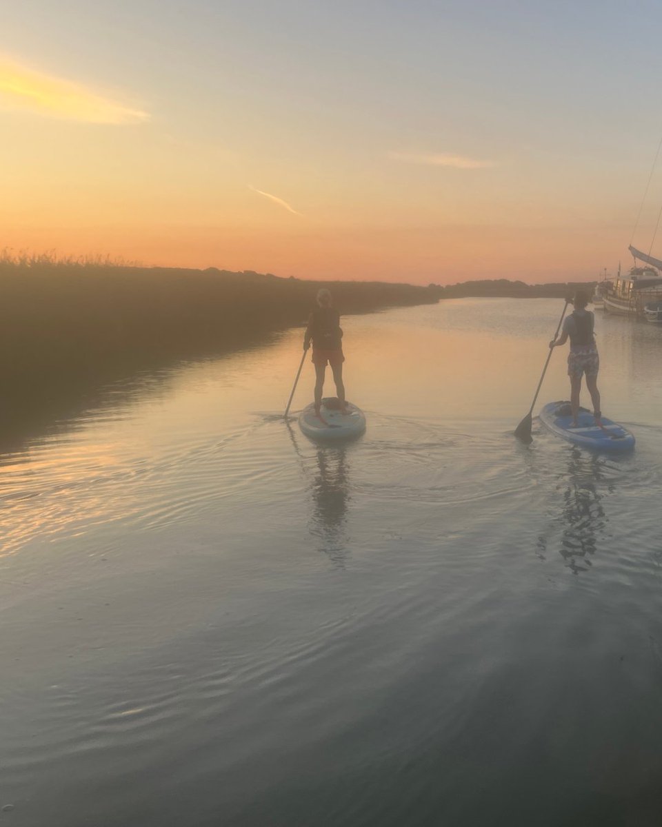 Summer sunrise SUP* memories. I love the hazy, ethereal vibe from the waterproof phone case - perfectly atmospheric.

*Stand Up Paddleboarding