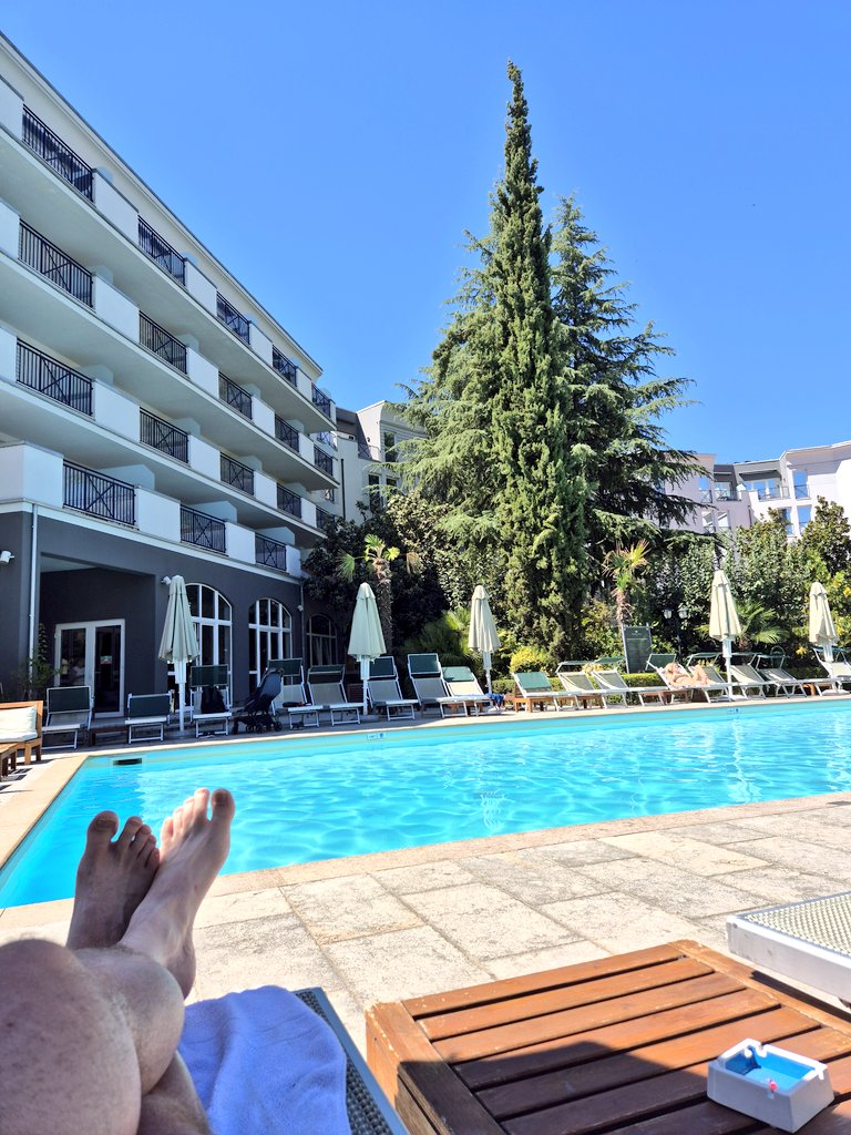 Good afternoon from #Tirana

Don't worry, last day tomorrow, will join you all in back to work misery very soon 😉😉😉