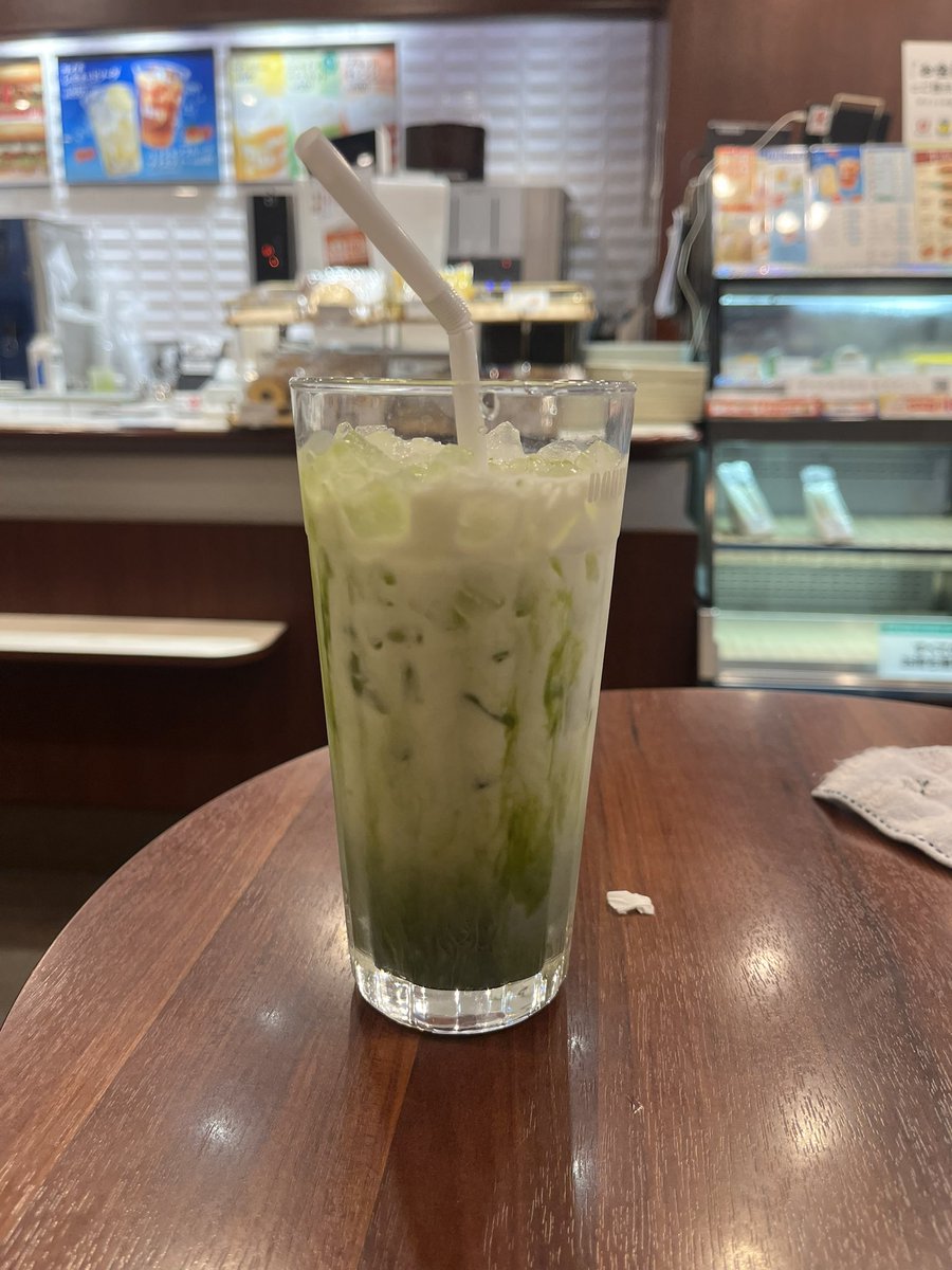 川崎のドトール。
日本人と外人が喧嘩していた。