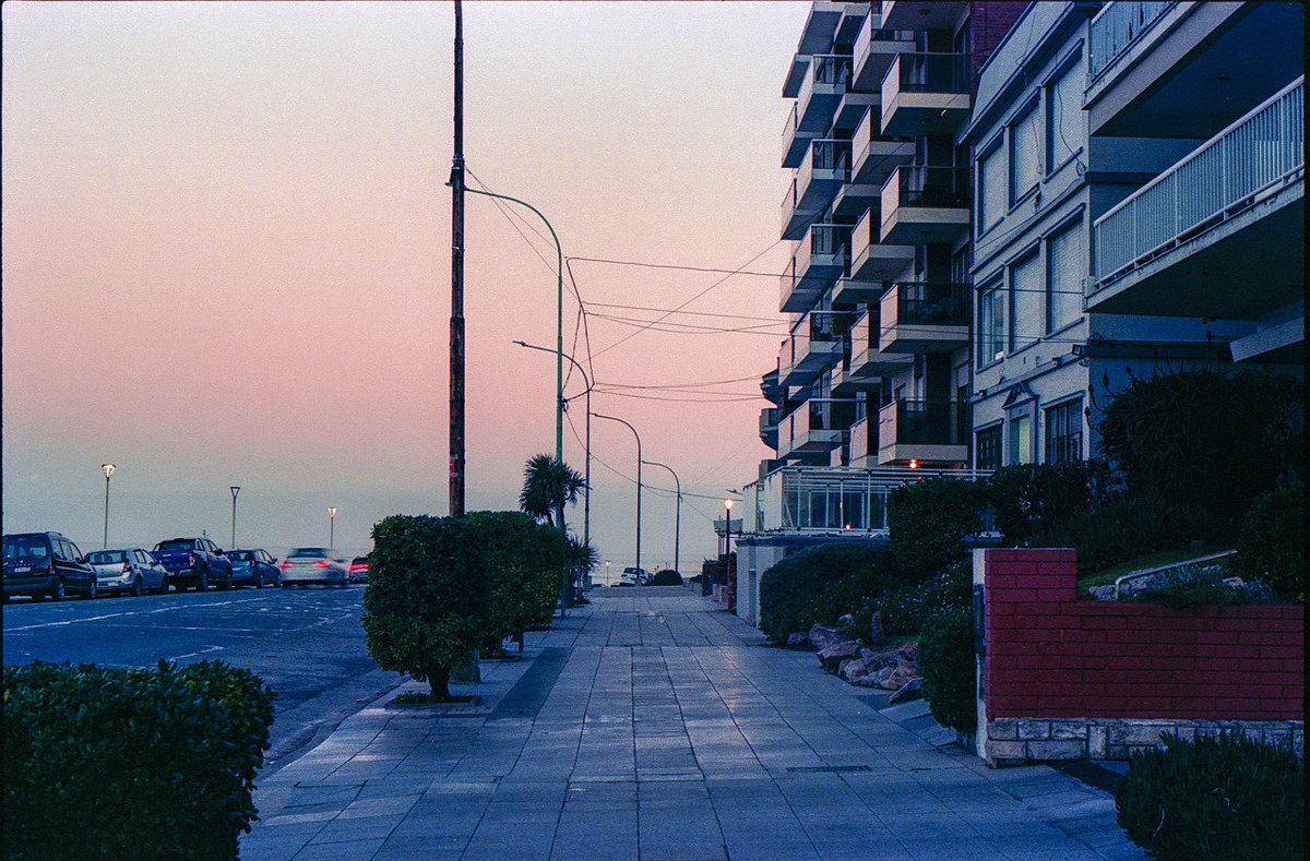 suffer_rosa's tweet photo. mar del plata
35mm/formato medio https://t.co/Egxw6FUDO1