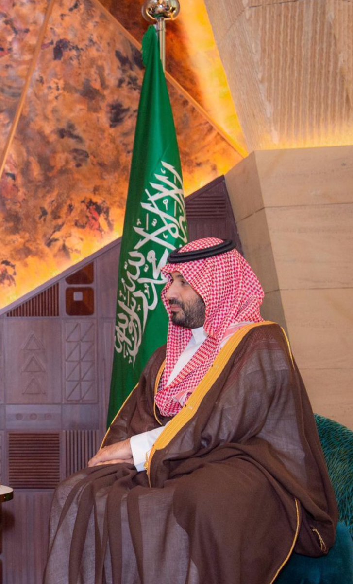 أول ظهور لسمو ولي العهد في عامه الجديد 💚🇸🇦

الله يحفظك ويطول عمرك 💚