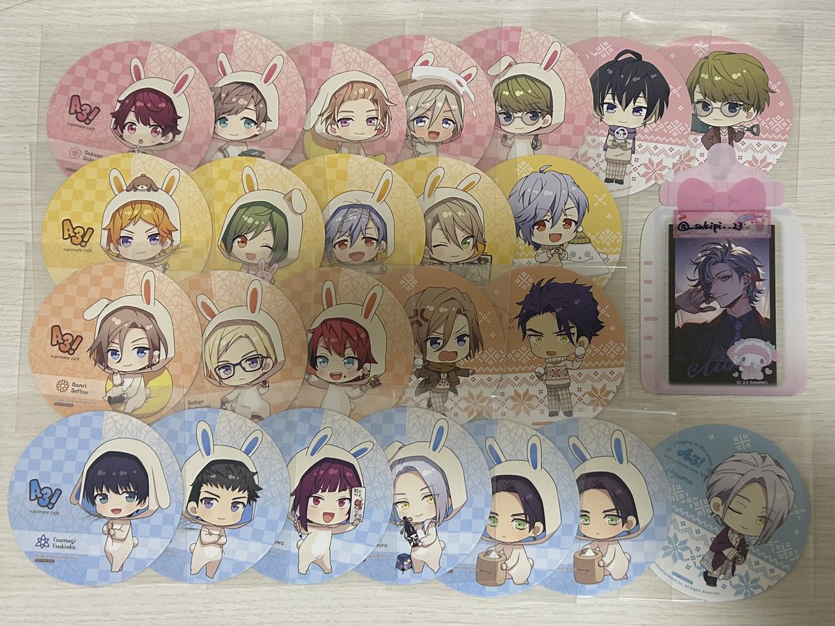 _sukipi__23's tweet image. A3! アニカフェ サンリオコラボ 交換

【譲】
画像、🔗先参照

【求】アニカフェ
コースター
今弾：莇&amp;gt;椋、密
前弾：椋&amp;gt;莇、密
前々弾：椋、莇
ステッカー
今弾：椋、莇&amp;gt;密
🔗先、他 椋、莇

今弾の真澄は今弾の莇との交換のみ
前々弾は優先度低めです。

郵送（同日発送）希望
初回の方固定必読