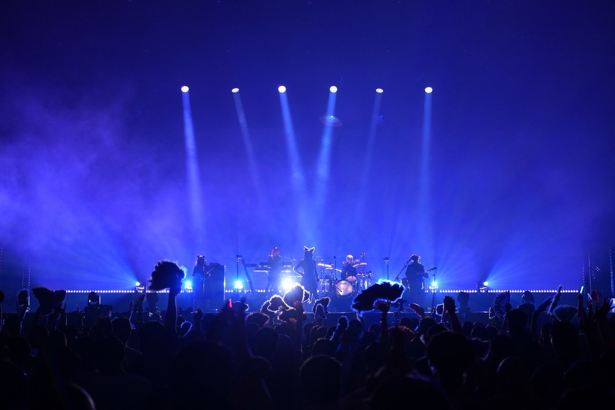 【ライヴ写真公開】

『QUEEN BEE TOUR 2025 「AKU」
in Shanghai.』ライヴ写真公開。

#QUEENBEE #AKU #女王蜂

instagram.com/p/DODqJ4uiXmD/…