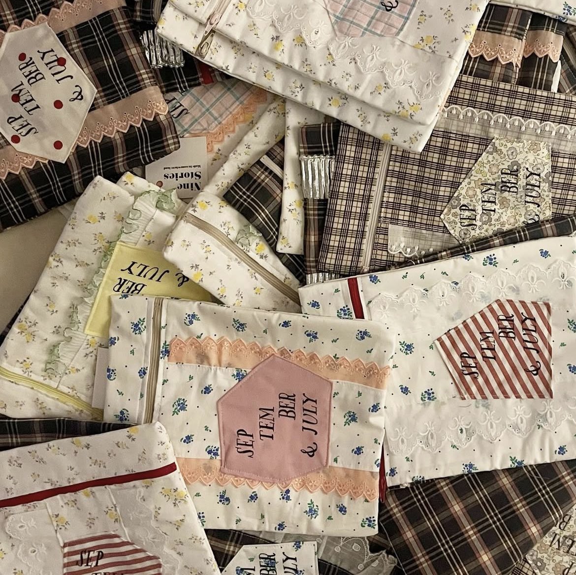 九月と七月の姉妹 ブックポーチ Nine Stories ナインストーリーズ 九月と七月の姉妹 ブックポーチ Nine Stories ナインストーリーズ