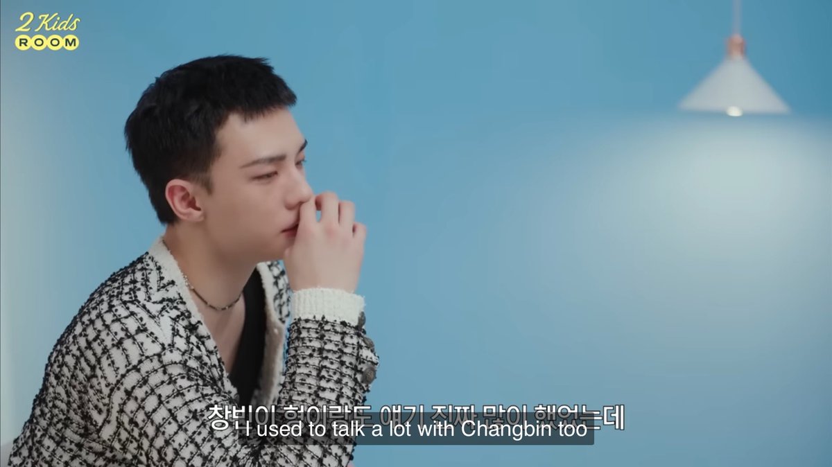 한 dara IS SEEING SKZ tweet media