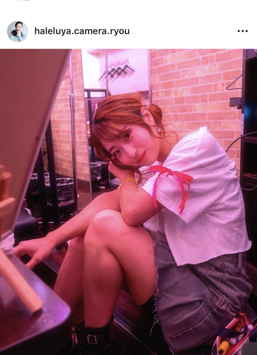 yu_no117's tweet photo. この前は

 #Onmybeat 

ゆののセカンドワンマンLIVE
限定オフ会でした‼️✨️

沢山人が来てくれてクイズ大会にカラオケと楽しかったー！！

酔ってる人も多かったけど🤣🤣
楽しんでもらえたみたいで良かった！

本当に写真1枚もなくて、
Ryoさんが撮ってくれた写真と短いゆの宣材写真を添えて😁 https://t.co/uhB1QqZW4E