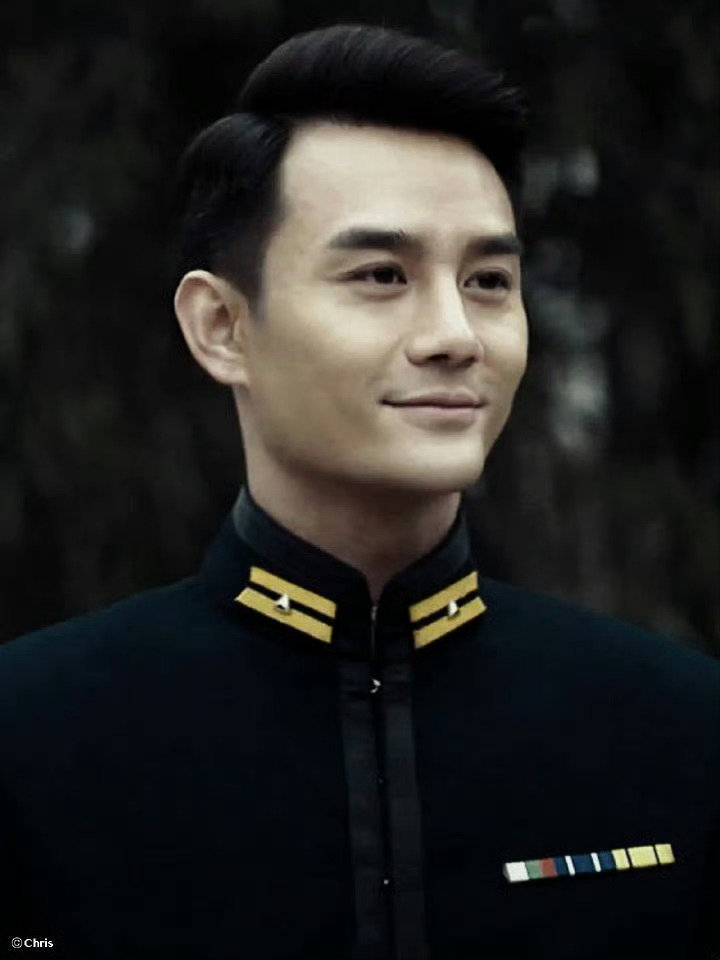 geetajean's tweet photo. #TheDisguiser #伪装者 is 10years old now. it's one of his best performances that shaked viewers in mainland lmao! they couldn't escape his presence. Ming Cheng is loveable🔥 #WangKai #王凯 #왕카이 #ワン・カイ #หวังข่าย https://t.co/DtUJIQR2Bp