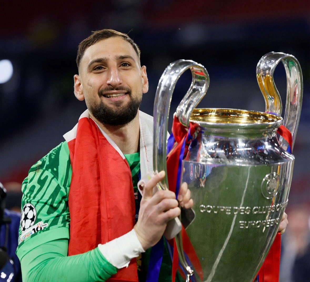 Welcome home Donna.  🩵👀