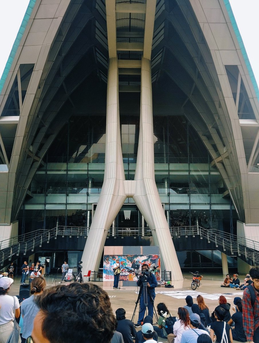 𝗛𝗲𝗮𝗿𝘁𝗰𝗼𝗿𝗻𝗲𝗿 𝗥𝗲𝗰𝗼𝗿𝗱𝘀 tweet media