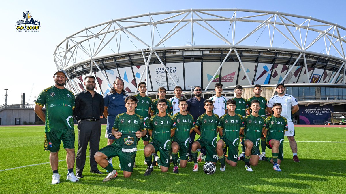 The Pakistan Street Child Football Team 🇵🇰⚽ standing proud at the iconic London Stadium, home of West Ham United! 🌍

From the streets of Pakistan to international arenas, these young players are proving that dreams have no boundaries. 💚

#Maidaan #PakistanFootball