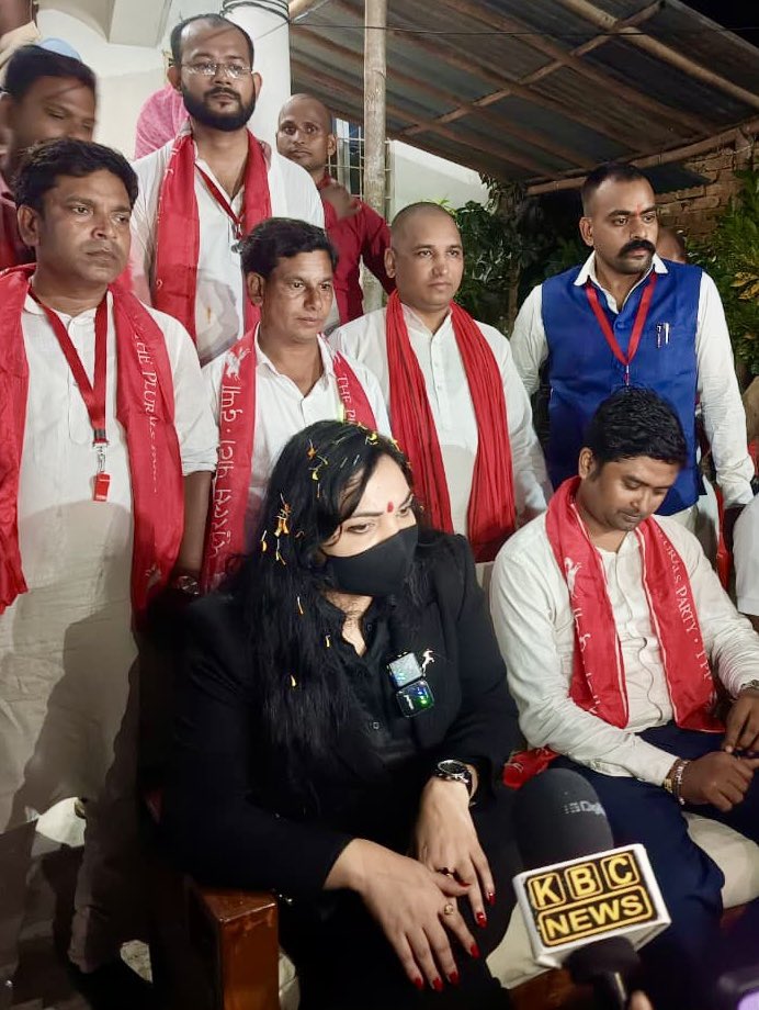 कल देर शाम कदवा विधानसभा (64), कटिहार। पुराने कार्यकर्ता और कटिहार ज़िला अध्यक्ष मनीष मंडल जी के नेतृत्व में कदवा में परिवर्तन तय।