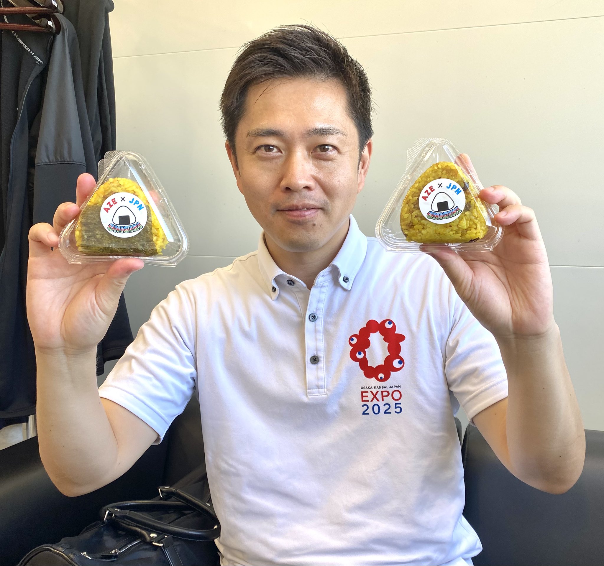 送料無料】現大阪府知事 前大阪市長 大阪維新の会 吉村洋文氏 直筆 志 額入り 現大阪府知事 前大阪市長 大阪維新の会 吉村洋文氏 直筆 志 額
