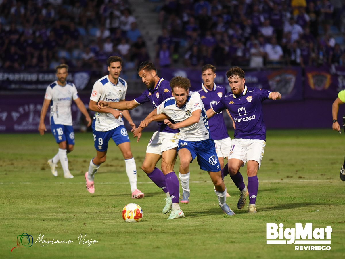 Derrota en el debut en Primera Federación ante un CD Tenerife candidato a grandes retos (0-2)

🔗 cdguadalajara.es/derrota-en-el-…

#DéporTenerife <a href="/Primera_RFEF/">Primera Federación Versus e-Learning</a>