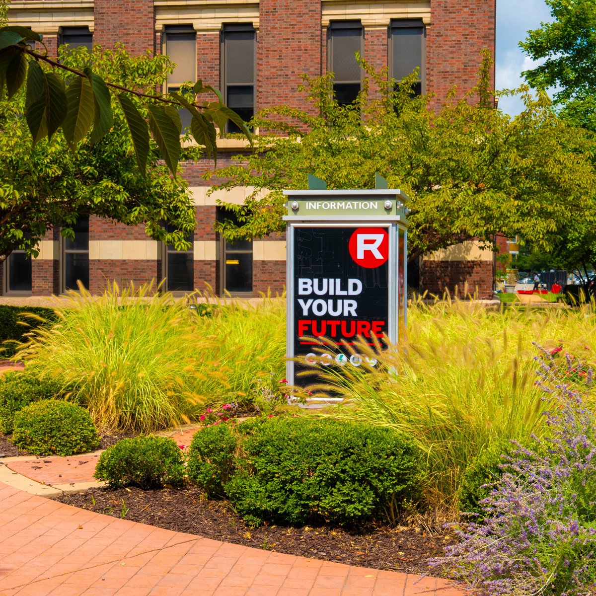 This Labor Day, we celebrate the hands and minds shaping the future of the technology and trades industries. We honor our faculty, students, and staff whose work keeps our community thriving. Happy Labor Day! All Ranken locations will be closed today.🌟