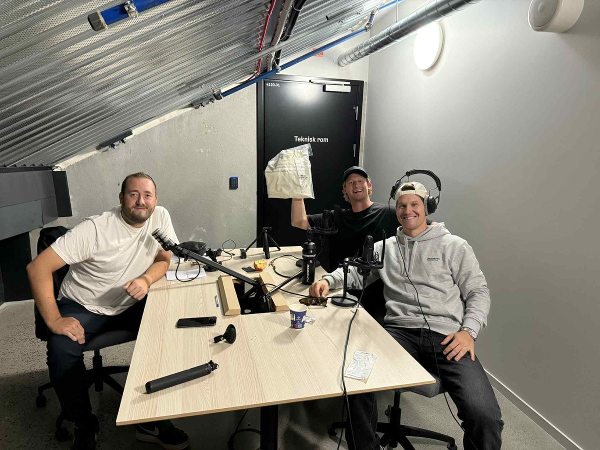 VIFhockey's tweet image. Vi lanserer podkast!

Første episode og litt mer info om "Jordaljournalen" finner du her: 

vif-hockey.no/article/o30at1…