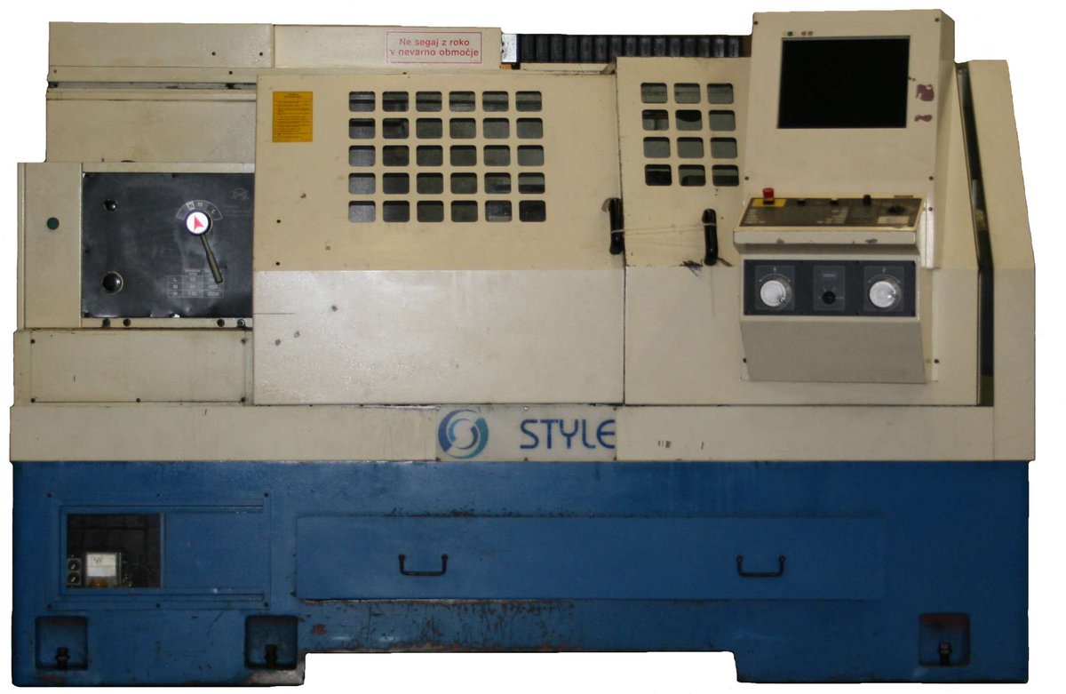 STYLECNCMachine's tweet image. Starting in 1998, we produced STYLE CNC machines this way for a few years. And every now and then, we come across one in the wild. What do you think of this blue/white model?
