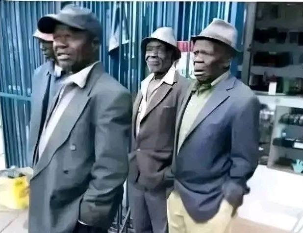 Mugishamuntu Victor (@mugishamuntuv) on Twitter photo The only team I need incase am to marry
These people can bargain from 10 cows to 3 goats, from 15 goats to 4 goats ๐ The only team I need incase am to marry
These people can bargain from 10 cows to 3 goats, from 15 goats to 4 goats ๐