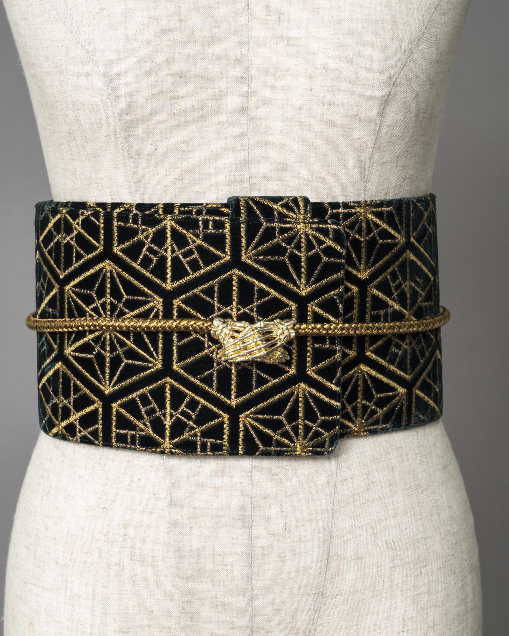 竹谷嘉人 金魚 アート 竹谷嘉人 (@YoshitoTaketani) / X