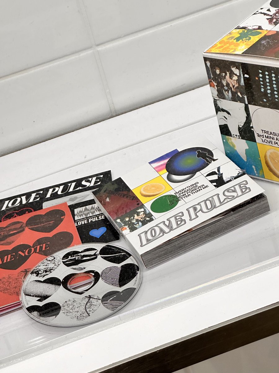 💬 스탬프 투어 도장 애들 손글씨야???

스탬프 획득 완료 💟💟💟
도영이랑 아이컨택 하구 옴…
싸인 앨범 저 주세요 저저저 제발 저요;

📍the SameE 인사점 (서울 종로구 인사동길 49, 안녕인사동 3층)
📍the SameE 합정점 (서울 마포구 희우정로 1길 6-3, 지하 1층)
📍the SameE 명동점 (서울 중구