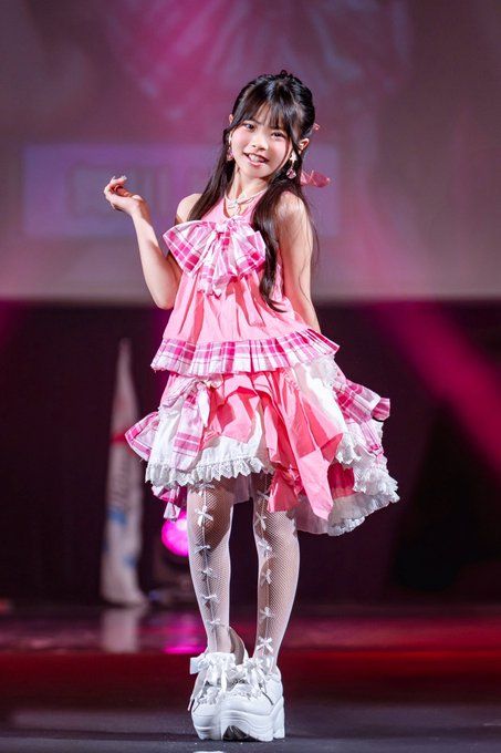 Twitterのコスプレ画像18