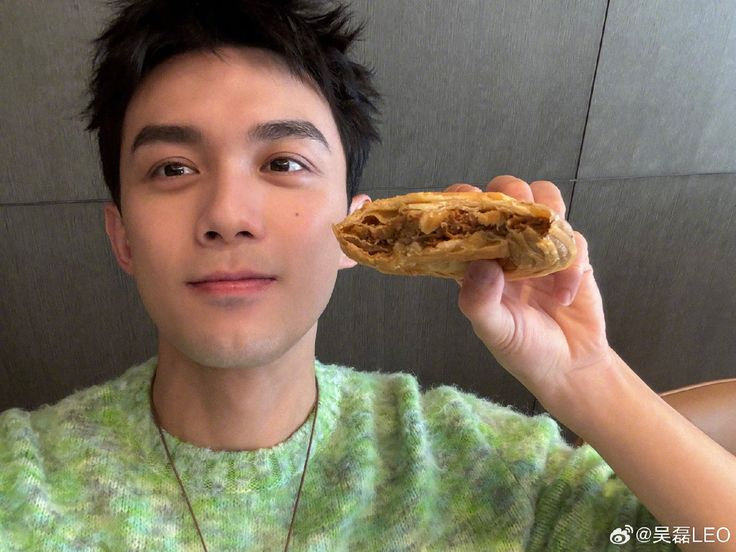 🔍📁 tweet media