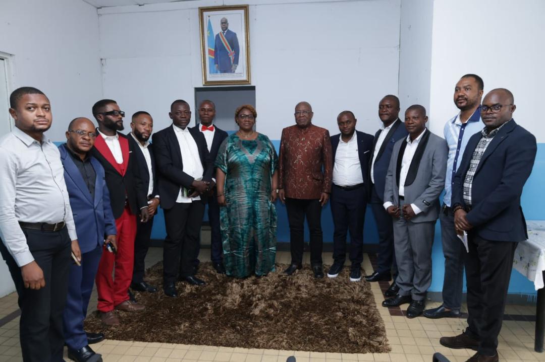 Pour la 1ère fois depuis son implantation en 2013, le DG de l’ANADEC, Pr. Godefroy KIZABA, visite Boma : focus sur conditions de travail, accompagnement des entrepreneurs &amp; préparation du #CONAPA. Mission continue à Matadi et dans le #KongoCentral.
 #Entrepreneuriat #Jeunesse