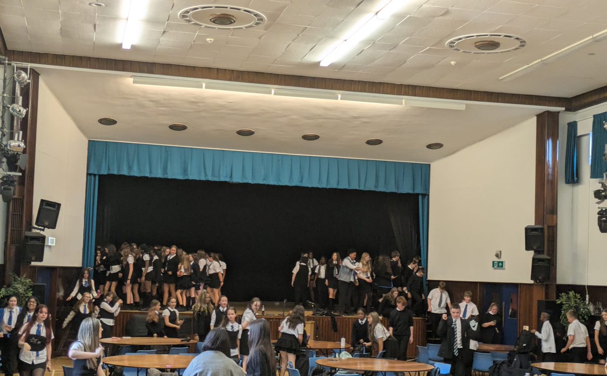 Lourdes Performing Arts tweet media