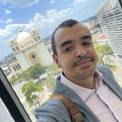 jabignacio's tweet photo. #NuevaFotoDePerfil https://t.co/p5MwRqMOse