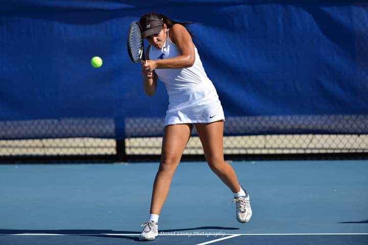 Friendswood will be hosting a site for the Gslveston Ike tournament friday quarterfinals (vs George Ranch) and Saturday semifinals 830 am and 230 finals. Depending on who advances, we will either be playing at home or nearby for this event.