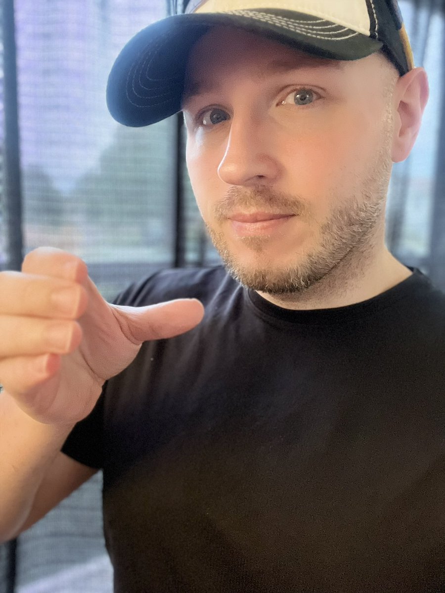 Blaine The Pain 🧡⚡ tweet media