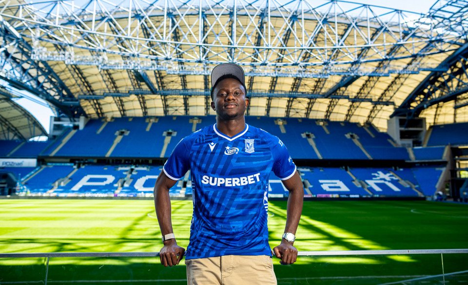 A więc oficjalnie Yannick Agnero piłkarzem Lecha Poznań! Kontrakt do 2030 roku, Halmstads BK zarobi 2,3 mln euro + bonusy 🇸🇪🇵🇱

Potencjał jest, rozwijaj się chłopaku!