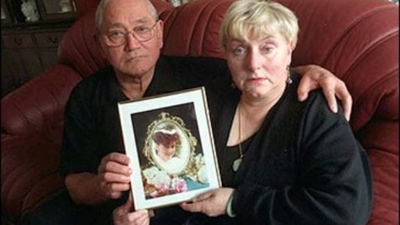 AndreaJackGoro's tweet image. Heartbreaking ...Photo a few yes ago.
The real ,Charlie &amp;amp; Ann Ming.
Sadly Charlie passed away.
#IFoughtthelaw #Itv1