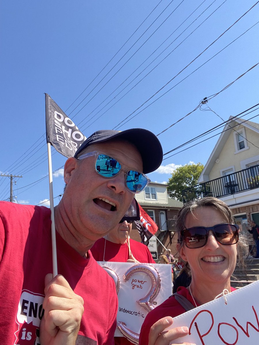 Evan Cooper- MSO D25 TBU 2019-2025 (@evcoopaloop) on Twitter photo Happy #LabourDay2025 Ottawa‼️ A pleasure to join members of <a href="/OSSTFD25TBU/">OSSTF D25 TBU</a> and <a href="/osstf/">OSSTF Communications</a> as we keep fighting back and demanding a better future for all workers in #Ontario and across #Canada. Happy #LabourDay2025 Ottawa‼️ A pleasure to join members of <a href="/OSSTFD25TBU/">OSSTF D25 TBU</a> and <a href="/osstf/">OSSTF Communications</a> as we keep fighting back and demanding a better future for all workers in #Ontario and across #Canada.